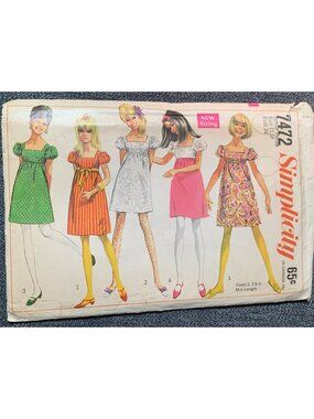Simplicity Misses Dress Sewing Pattern Size 11JP 7472 1960s